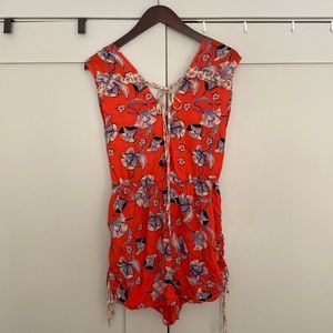 MINKPINK Floral Romper S, 2